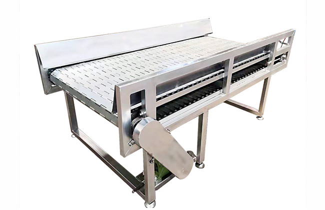 金屬板為承載件，強度大